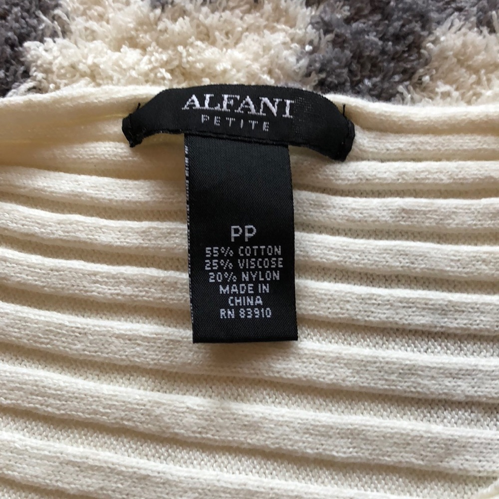 Petite Sweater - Picture 3 of 3